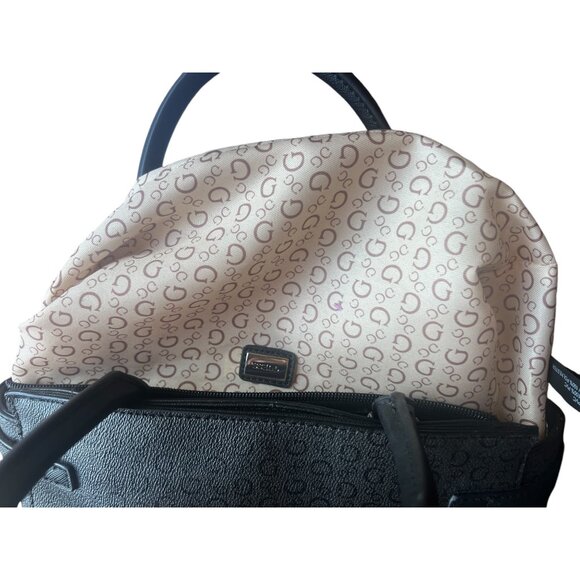 Guess Black Handbag with Logo Cross Body Detachable Strap and Tag - Picture 15 of 16